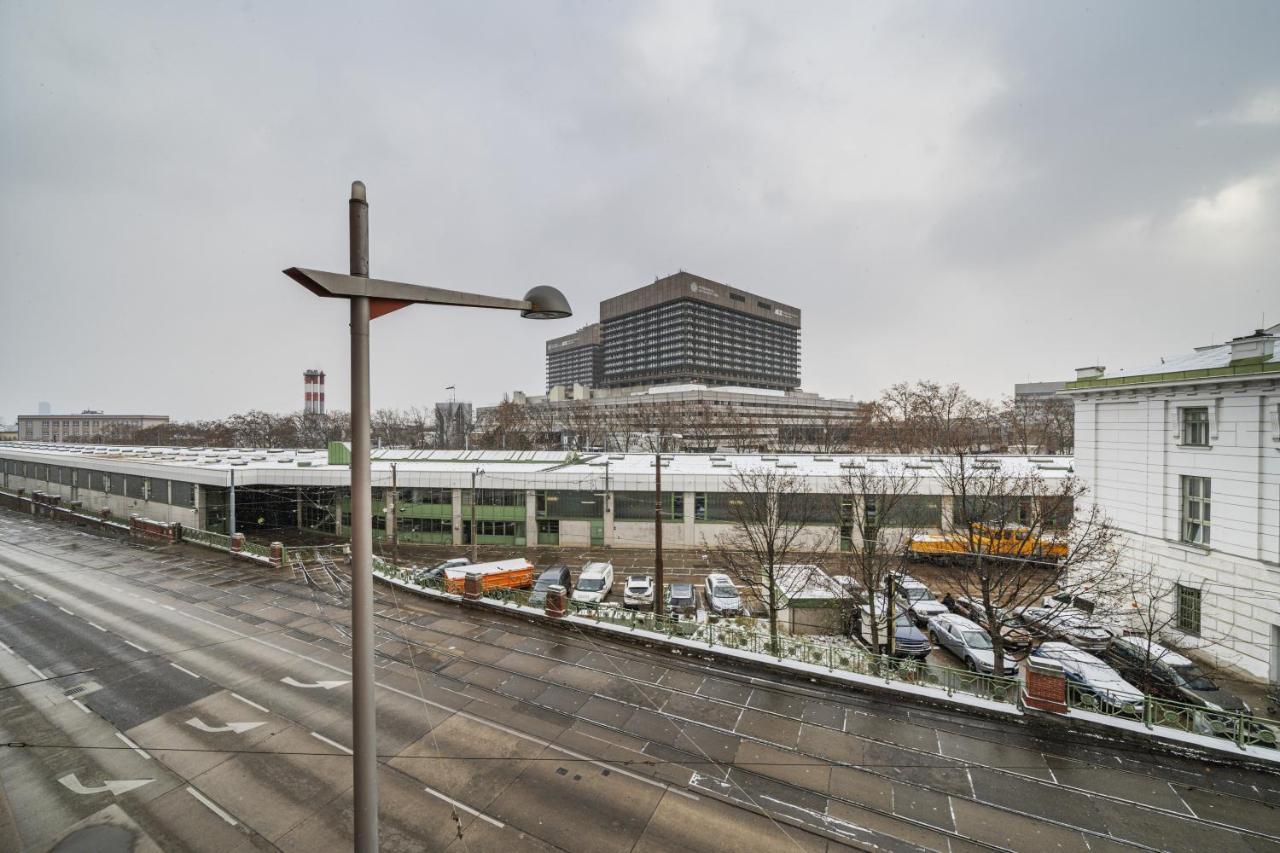 Stylisch Condo In Vienna'S 18Th District المظهر الخارجي الصورة