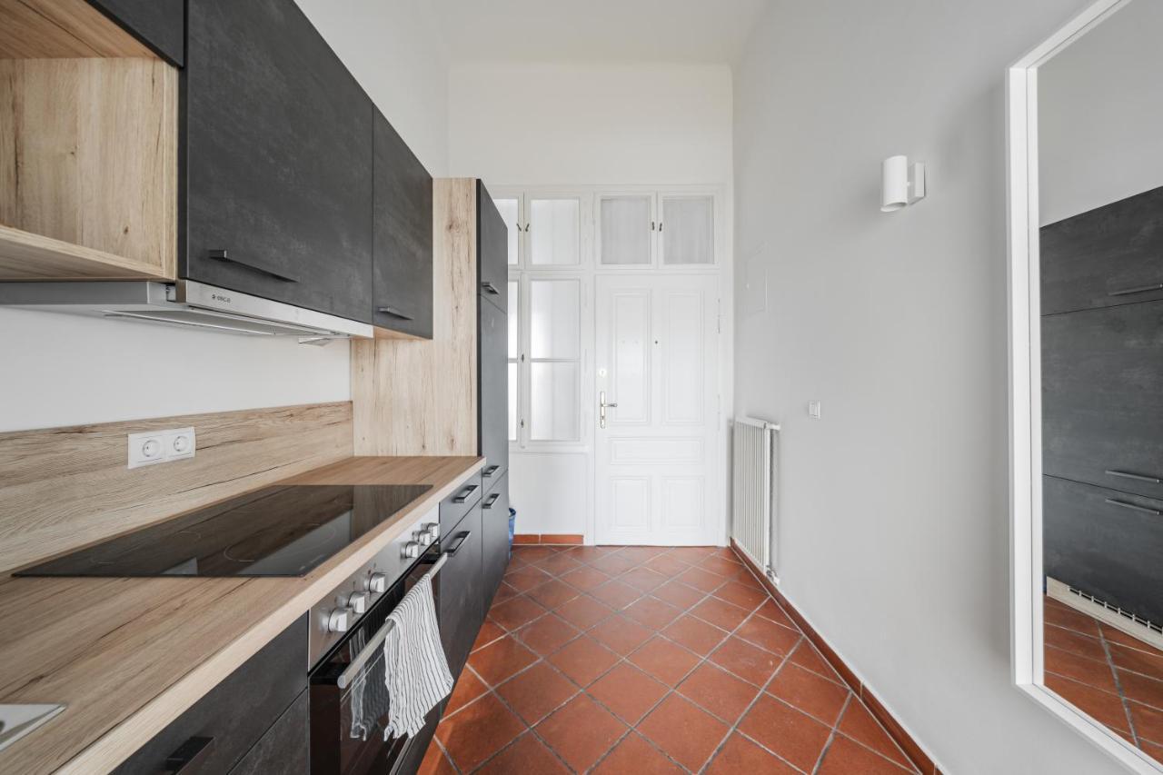 Stylisch Condo In Vienna'S 18Th District المظهر الخارجي الصورة