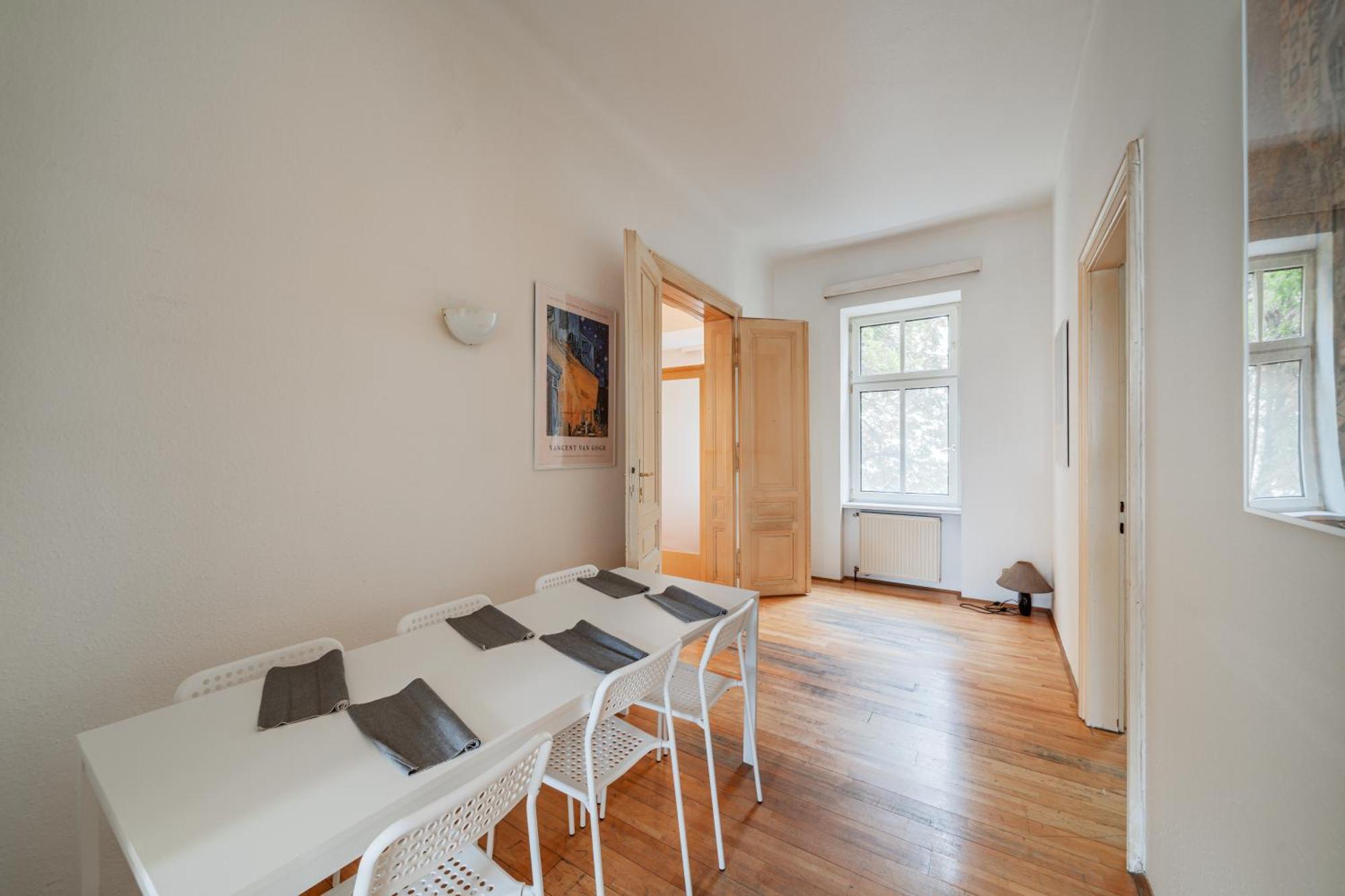 Stylisch Condo In Vienna'S 18Th District المظهر الخارجي الصورة